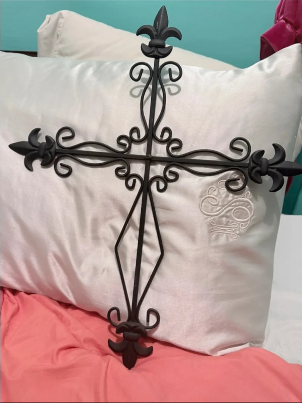 Decorative Black Metal Fleur-de-Lis Wall Cross